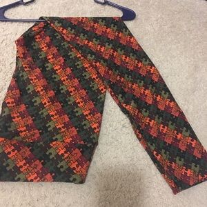 TC LuLaRoe puzzle leggings